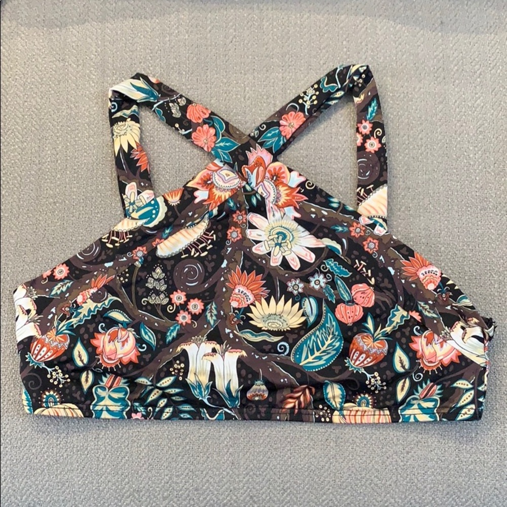 L *space bikini top